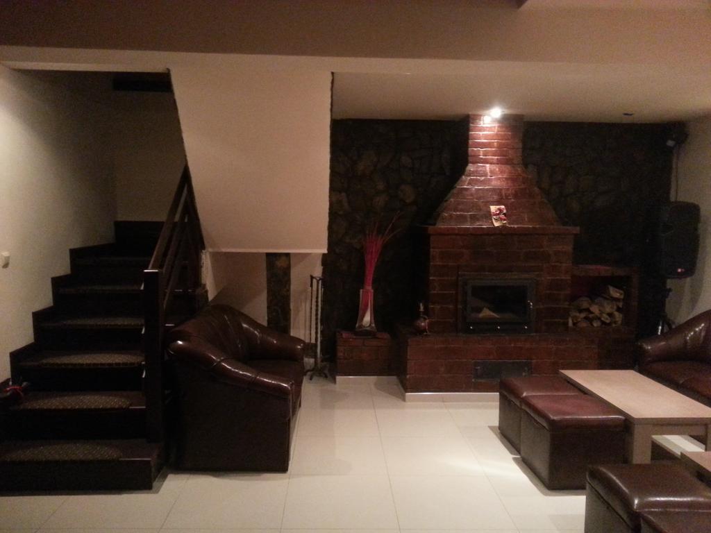 Casa De Vacanta Silvia Vărmaga Екстериор снимка